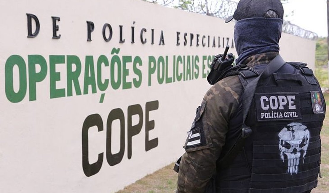 Criminoso envolvido com tráfico, homicídios e roubo em Sergipe e Alagoas é preso em Pernambuco