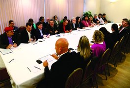 Bancários voltam a negociar hoje e greve pode ser encerrada