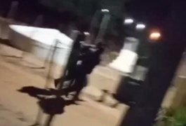 Vídeo mostra prisão de homem que matou companheira a facadas e jogou corpo no rio em Palmeira dos Índios