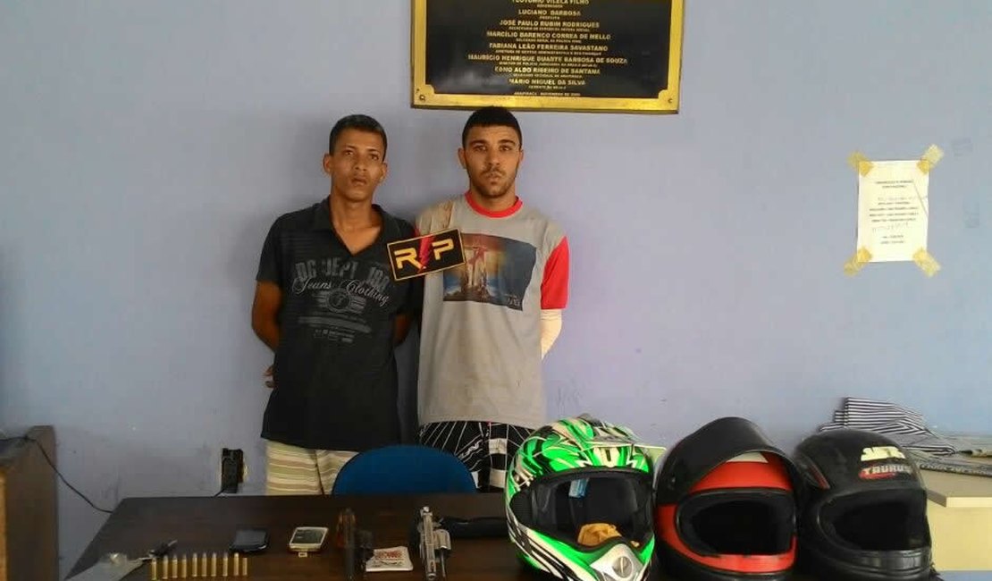 Dupla é presa suspeita de cometer assaltos em Arapiraca