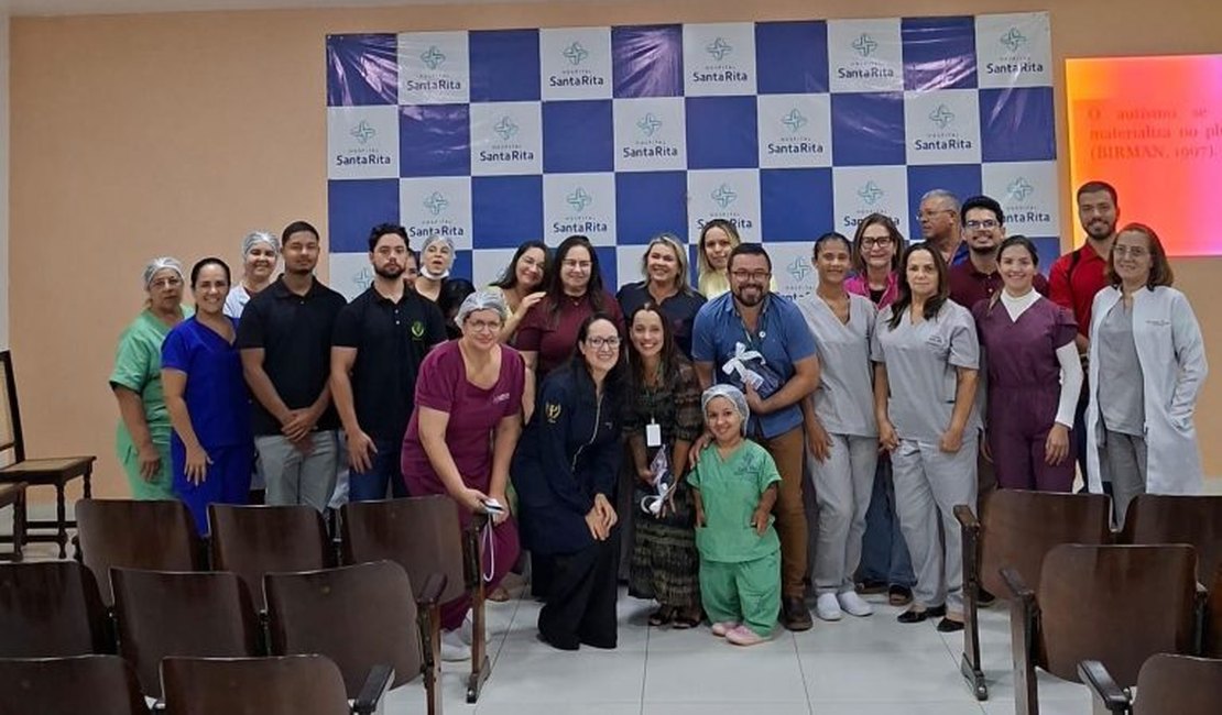 HEA participa de roda de conversa sobre acolhimento de pacientes com TEA em Hospital de Palmeira dos Índios