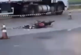 Condutor morre em acidente entre carreta e moto em Teotônio Vilela