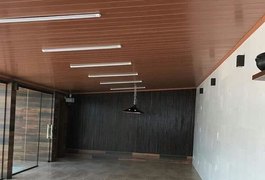 Conheça as vantagens de colocar forro de PVC