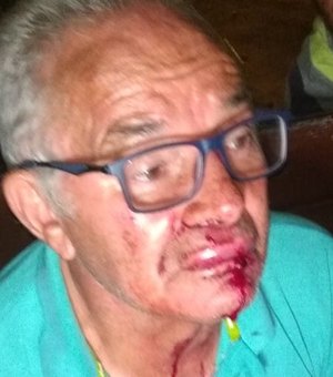 Idoso de 66 anos é agredido durante assalto e tem celular roubado, em Arapiraca
