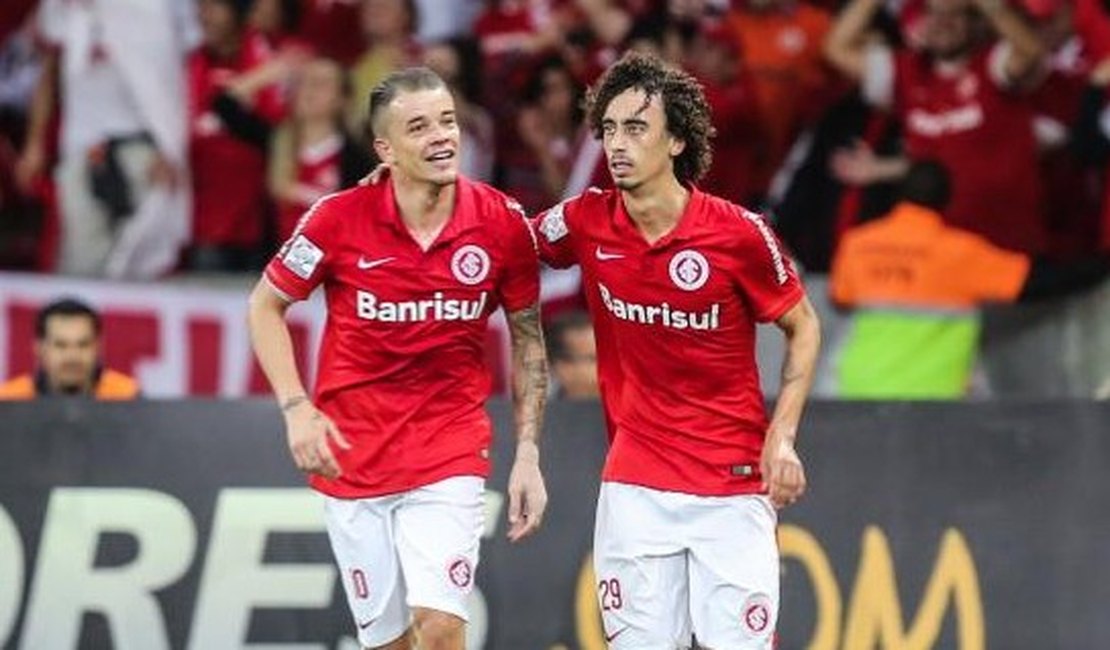 Internacional vence Atlético Mineiro por 3 a 1 e se classifica na Libertadores