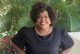 Atriz da Globo, Cacau Protásio passa por cirurgia de emergência após crise de pancreatite