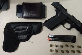 Suspeito usa carro e pistola da PM para praticar tentativa de homicídio em Penedo