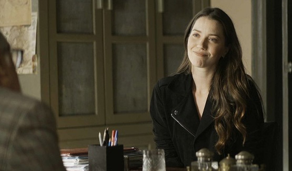 Fabiana dá golpe em Agno e cancela procuração que havia assinado