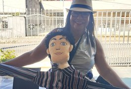 Márcia de Assis destaca o valor da autoestima e dos bons hábitos em apresentação no Lar da Menina