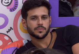 BBB22: Rodrigo usa termo pejorativo é corrigido por Maria e Vinicius