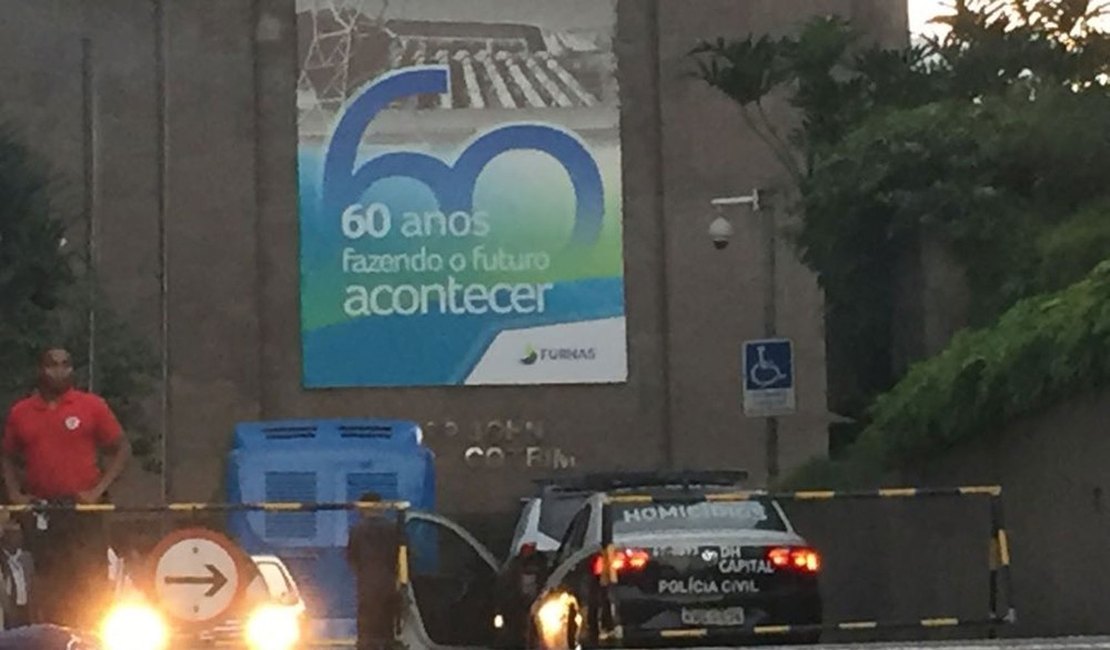 Polícia Civil do RJ faz operação contra desvios em Furnas