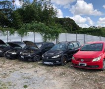 Mais de 50 veículos conservados serão leiloados pela SMTT em Maceió