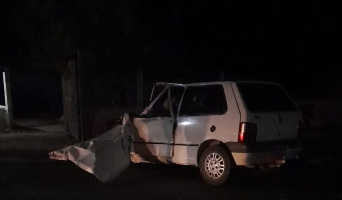 Motorista que colidiu contra viatura da polícia durante racha é