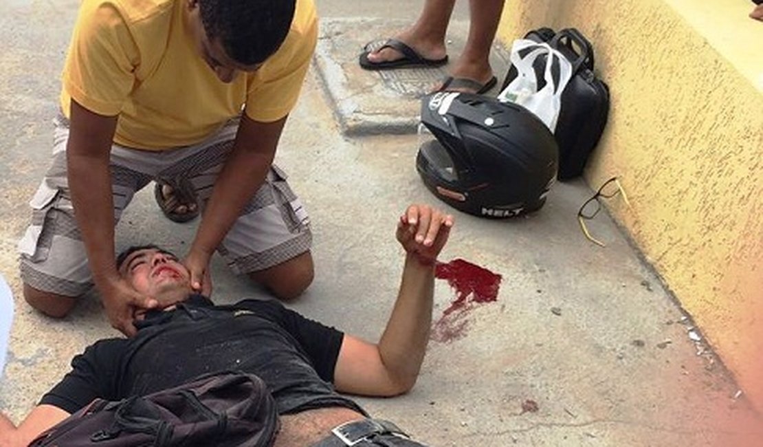 Motorista de caminhão invade contramão e colide contra motociclista, em Arapiraca