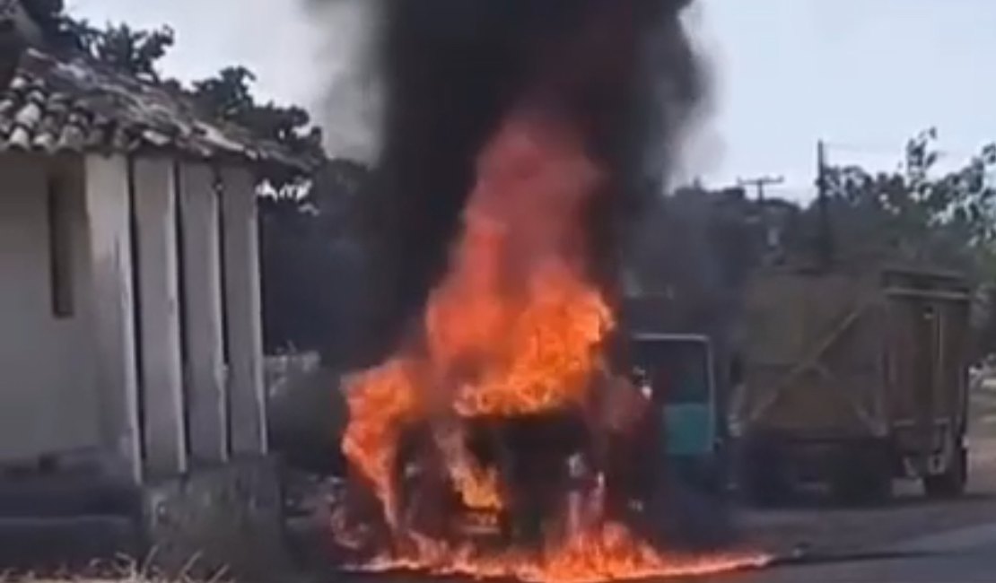 Motociclista morre em colisão com carro no interior de Alagoas