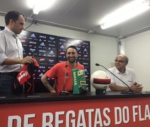 Donatti se empolga com Fla e brinca ao lembrar de L. Fabiano: 'Bom amigo'