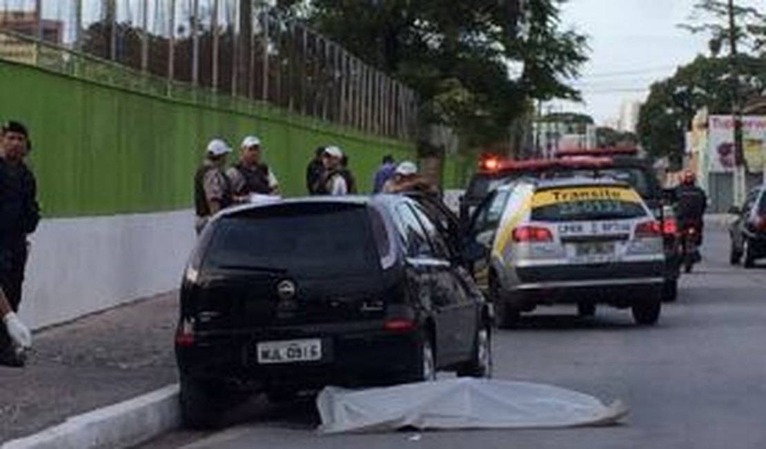 Ciclista morre após ser atropelado por carro em Maceió