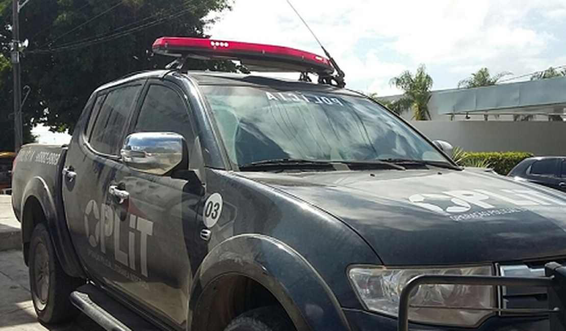 Oplit detém senhor que ameaçou recepcionistas de hotel com arma de brinquedo