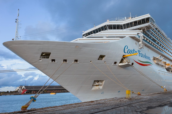 Primeiro navio da temporada 25/26 de cruzeiros chega a Alagoas