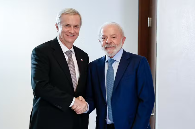 Líderes da direita na América Latina parabenizam Lula após reeleição