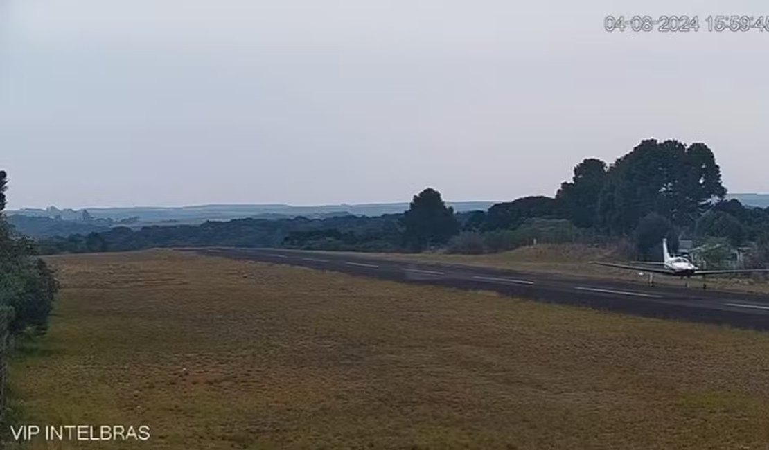 Avião que levava deputada federal de SC faz pouso de emergência