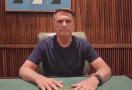 Bolsonaristas fazem vakinha virtual para ajudar Bolsonaro a pagar custas processuais