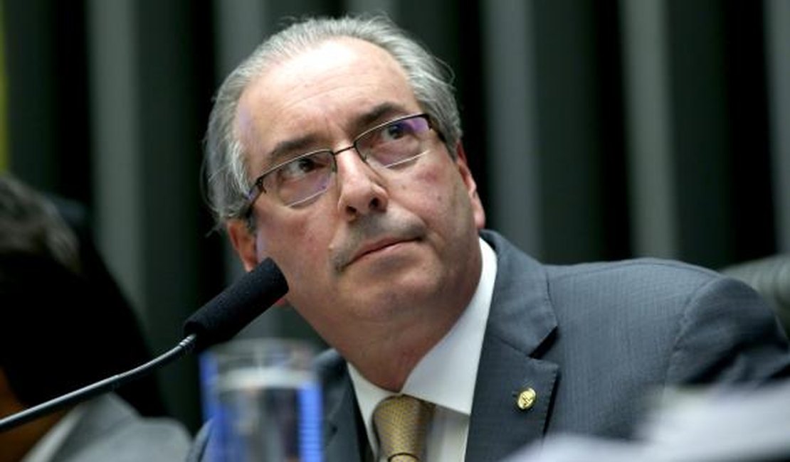 Eduardo Cunha renuncia à Presidência da Câmara