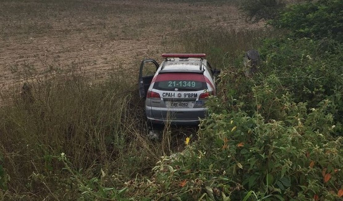 Repórter cinematográfico é atropelado por viatura da PM em acostamento da AL- 220