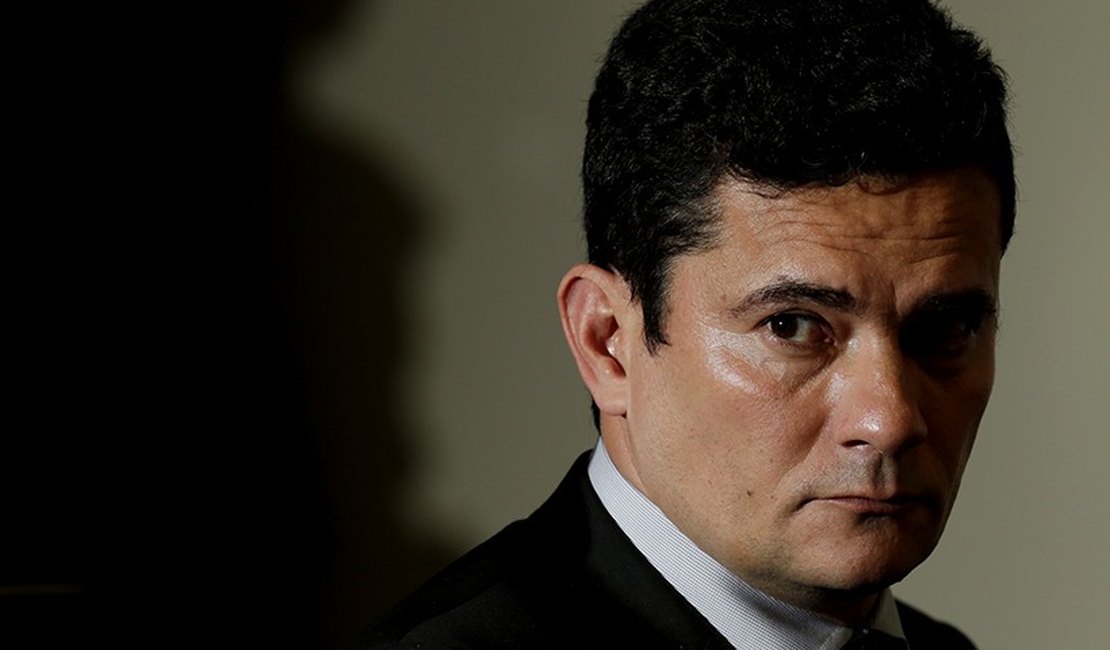 Sérgio Moro grava vídeo agradecendo apoio da população na Lava Jato