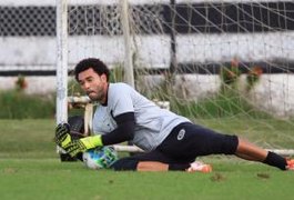 Técnico Foiani relaciona 20 atletas para o jogo contra o River