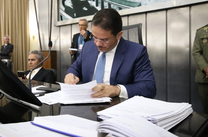 Marcelo Victor é reconduzido à presidência da Assembleia Legislativa de Alagoas