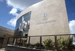 TJ mantém decisão que condena promotor de Justiça por improbidade