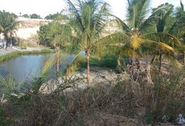 Populares encontram corpos de casal em matagal de Teotônio Vilela