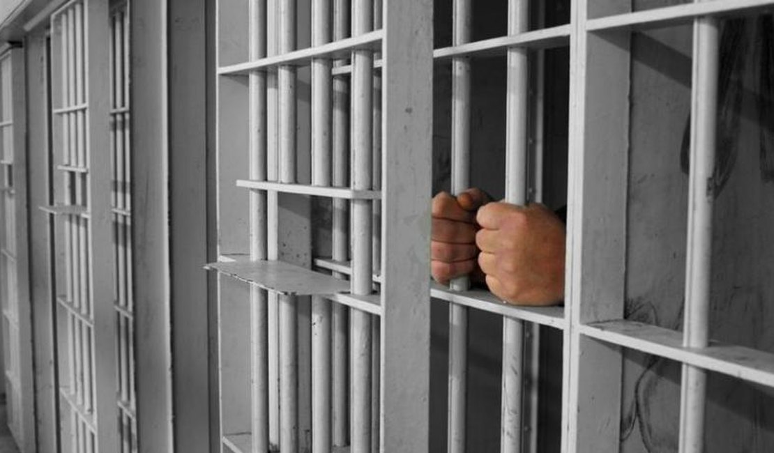 Homem que mandou matar jovem em troca de 'perdão' de dívida de R$ 500 em Igaci é condenado a mais de 15 anos de prisão