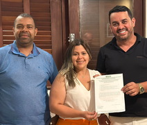 Samyra do Basto firma compromisso com a Educação de Girau
