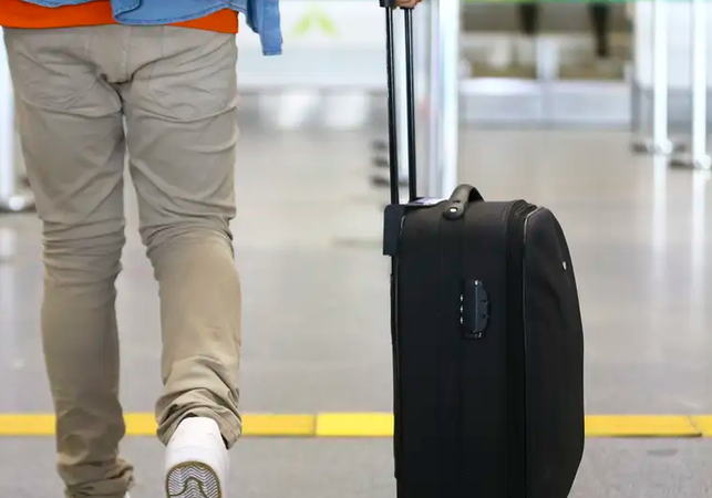 Companhia aérea deve indenizar casal que teve voo cancelado para Alagoas por falha técnica