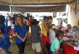 Prefeitura de Arapiraca promove ações educativas de trânsito e saúde na Vila Bananeiras