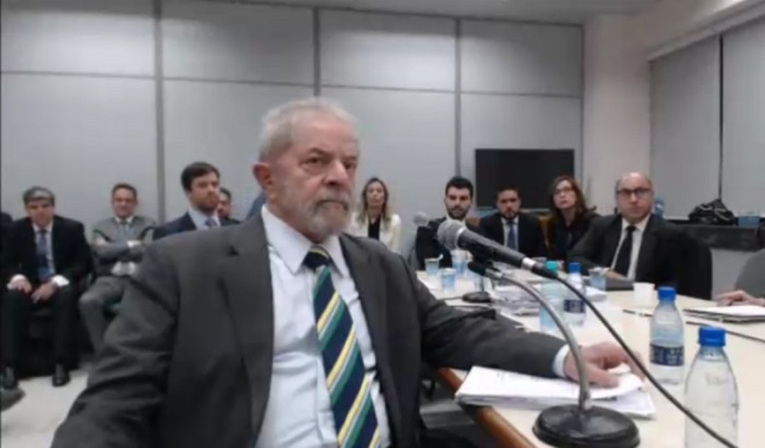 Moro determina que PF devolva iPads dos netos do ex-presidente Lula