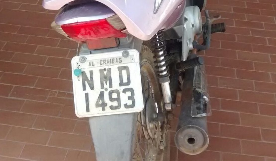 Veículo roubado é recuperado na Vila São José, zona rural de Arapiraca