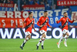 Atlético-GO vence o Nacional no Uruguai na ﻿estreia de Luis Suárez