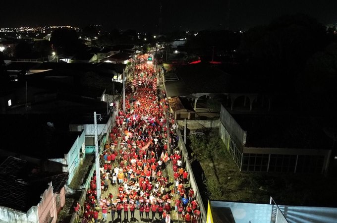 Campanha de Ronaldo Lopes e Valdinho é encerrada em clima de festa com caminhada histórica em Penedo