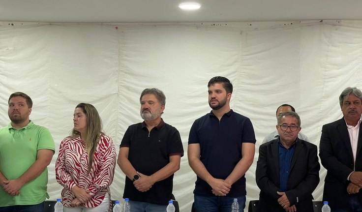 Prefeito Lucas Santos participa de última sessão da Câmara de Vereadores antes do recesso pré-campanha eleitoral