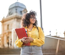 Estudante de Administração ganha o sorteio Bolsa de Estudo 100%