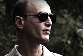 Em depressão, Rodolfo, da dupla com ET, vive do trabalho na roça