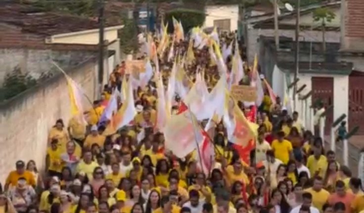 Caminhada histórica em Junqueiro consagra a campanha de Leandro Silva