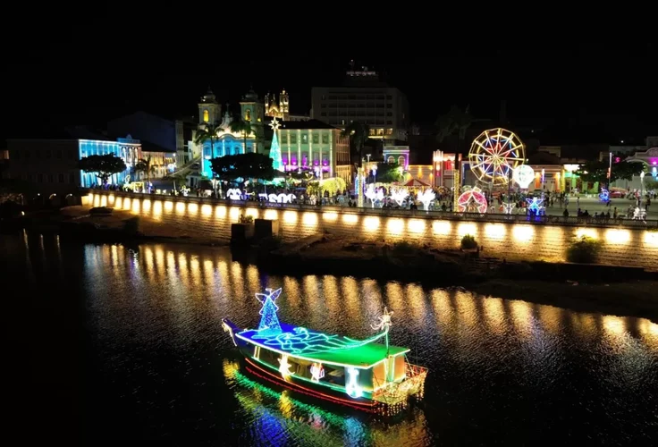 Penedo Luz 2025: Espetáculo Uma Estrela de Natal estreia com inovações na noite de domingo, 07
