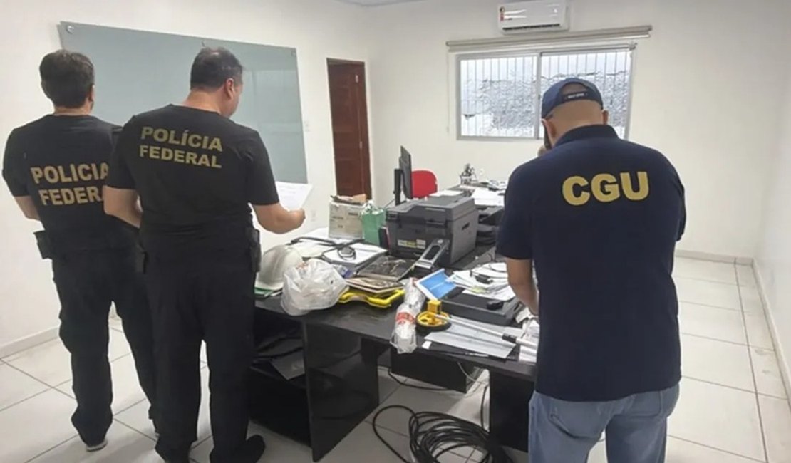 Operação da PF afasta servidores por suspeita de corrupção em obras de Murici