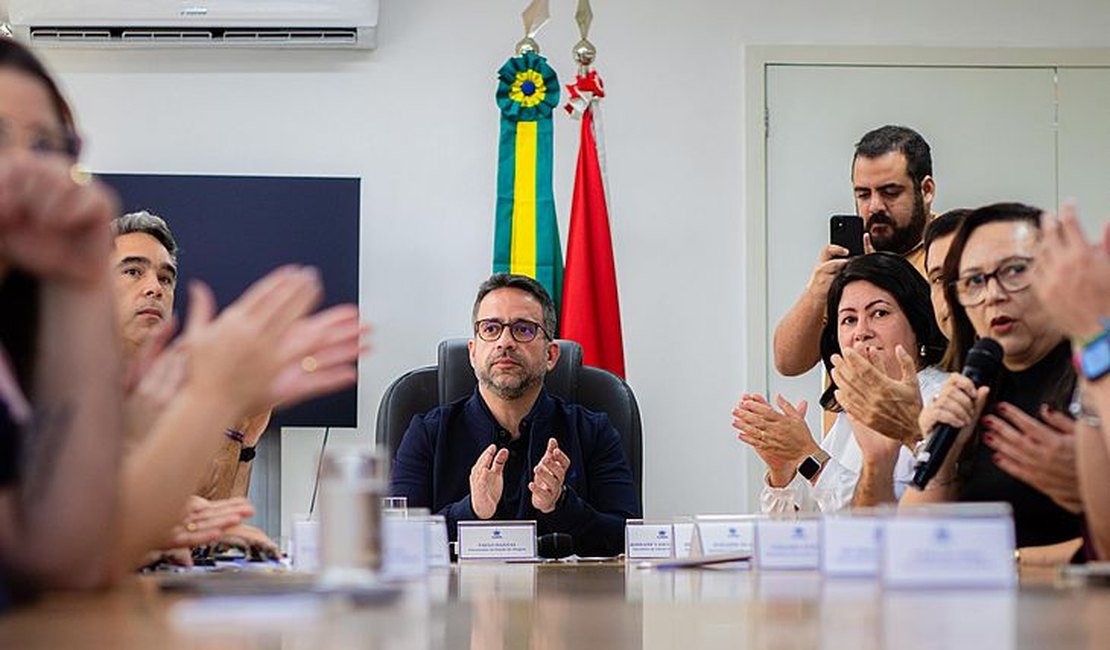 Governador apresenta dados do Ideb 2023 e comemora melhor resultado da história de Alagoas