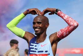 Mo Farah, dono de 4 ouros olímpicos, se aposenta do atletismo aos 40 anos