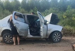 Batida entre quatro veículos deixa quatro mortos e sete feridos no sul da Bahia